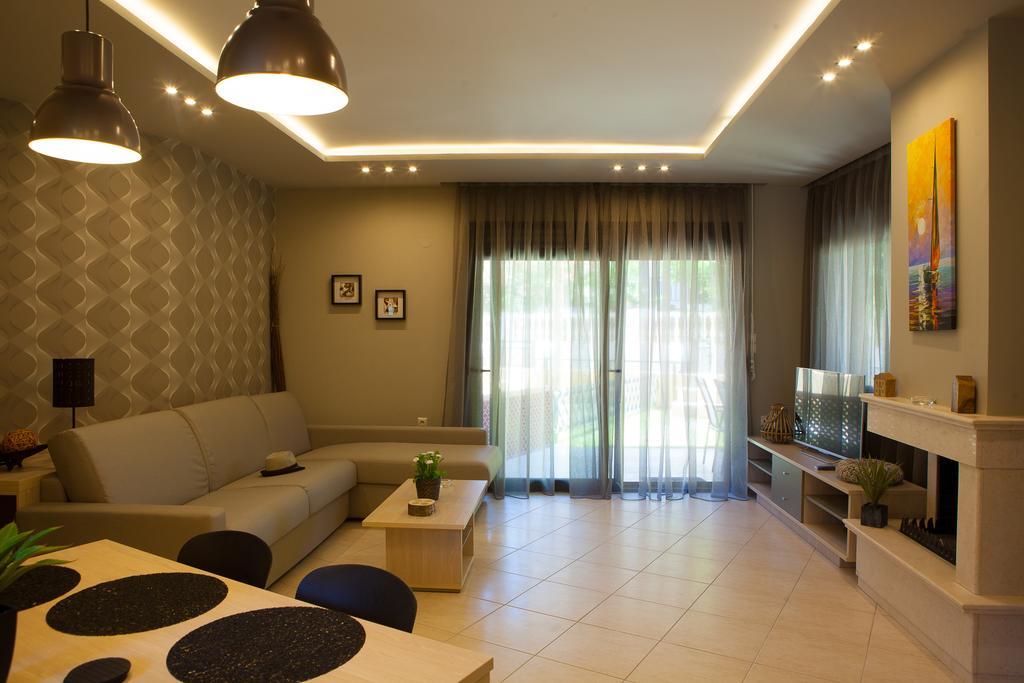 Mezonetes Toroni Apartment Luaran gambar