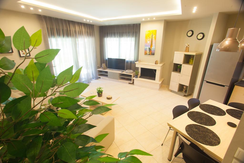 Mezonetes Toroni Apartment Luaran gambar